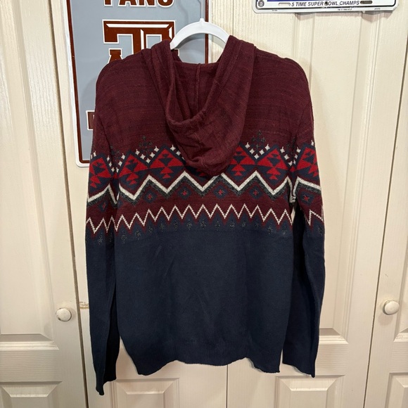 American Eagle Seriously Soft Hoodie Sweater - Picture 2 of 8